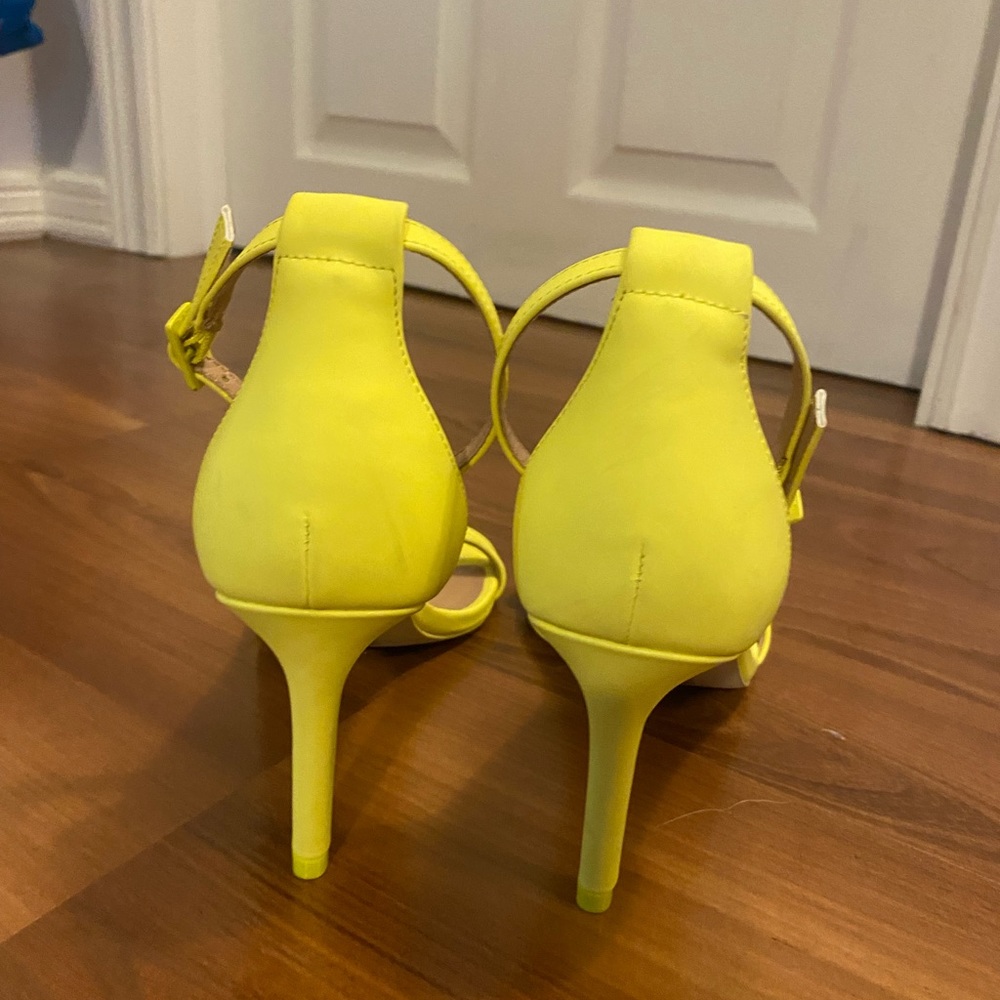 Neon heels - Picture 4 of 6